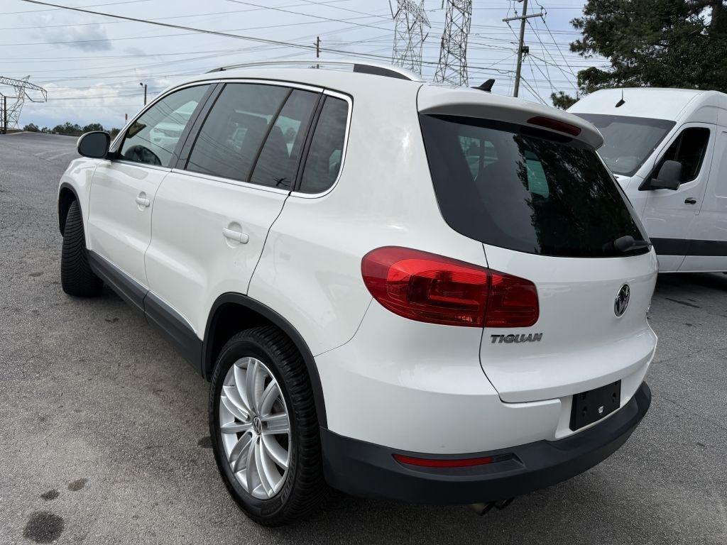 Volkswagen Tiguan 4WD 4dr Auto SEL w/Premium Nav & Dynaudio 2012