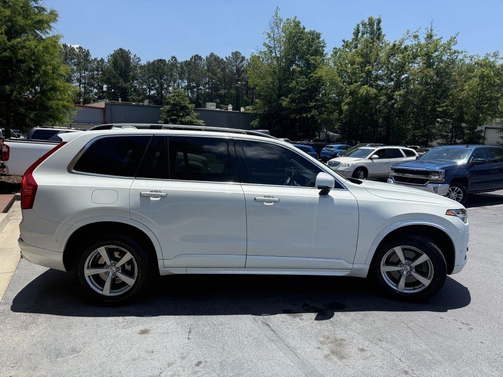 Volvo XC90 T5 FWD 7-Passenger Momentum 2018