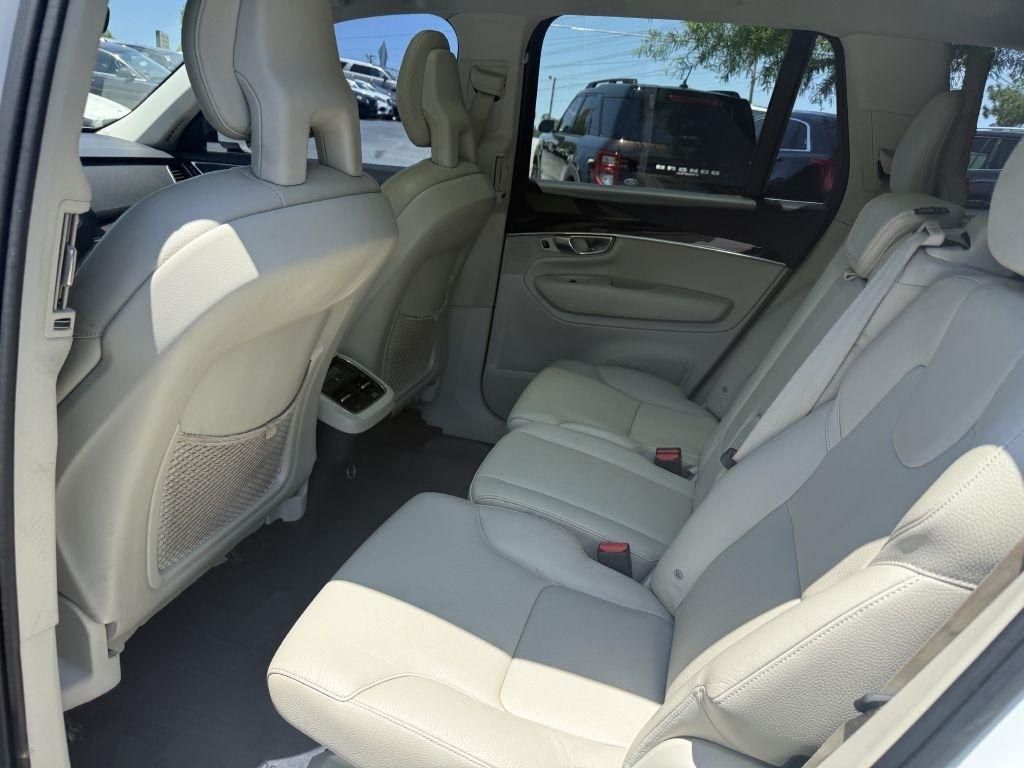 Volvo XC90 T5 FWD 7-Passenger Momentum 2018