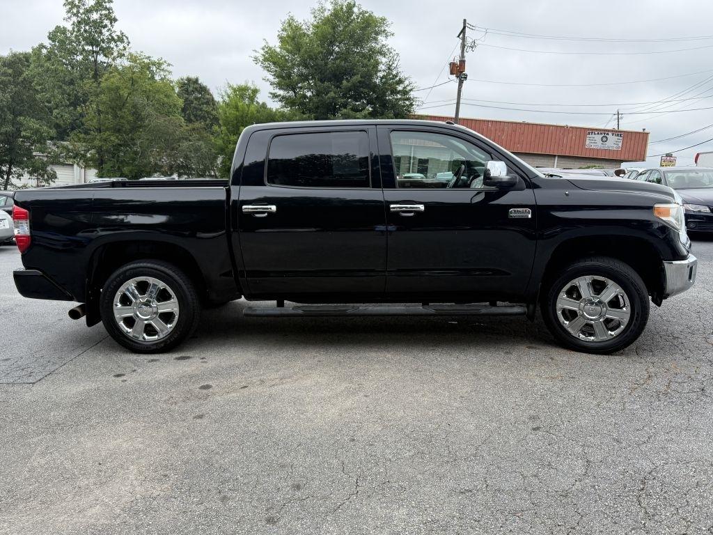 Toyota Tundra 2WD Truck CrewMax 5.7L V8 6-Spd AT Platinum (Natl) 2014