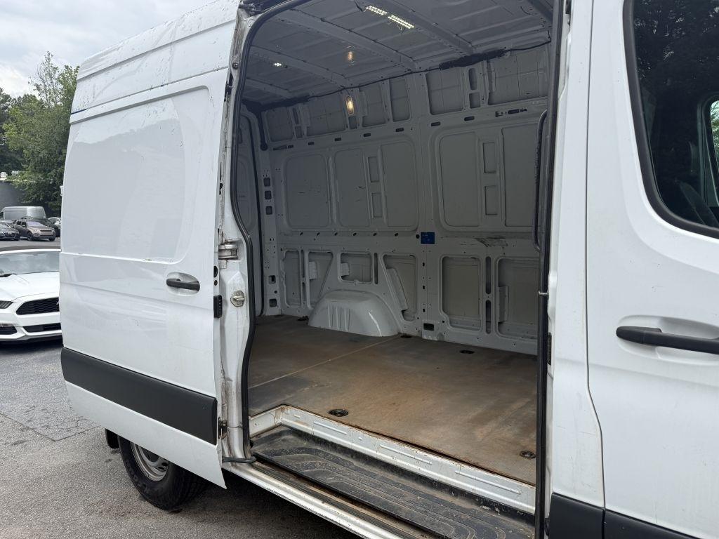 Mercedes-Benz Sprinter Van 2500 Standard Roof I4 144" RWD 2019