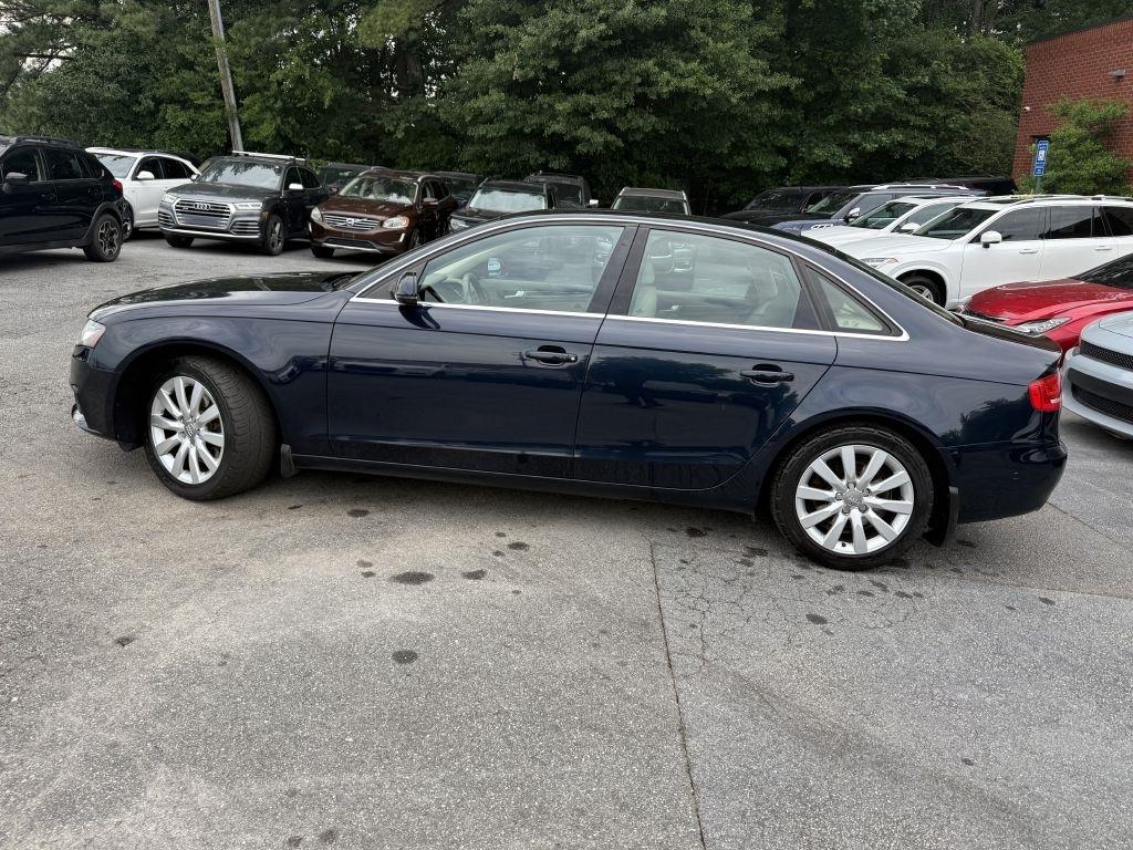 Audi A4 4dr Sdn Auto quattro 2.0T Premium Plus 2011