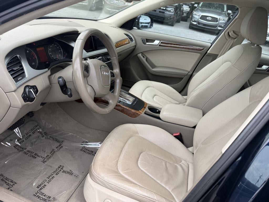 Audi A4 4dr Sdn Auto quattro 2.0T Premium Plus 2011
