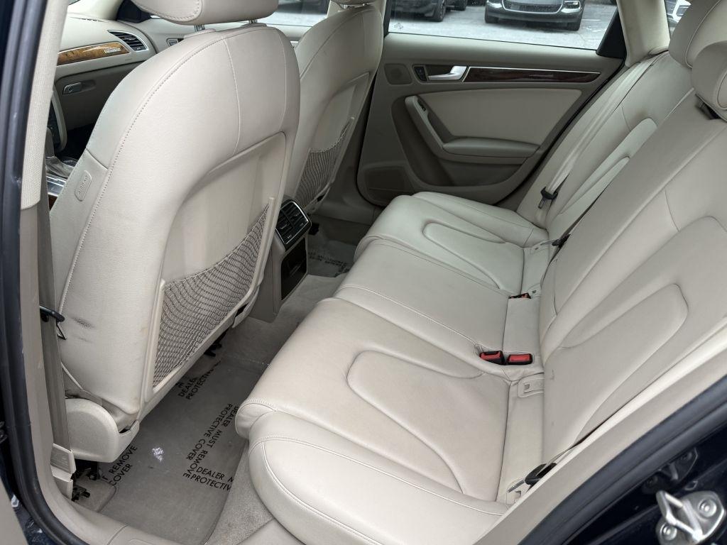 Audi A4 4dr Sdn Auto quattro 2.0T Premium Plus 2011