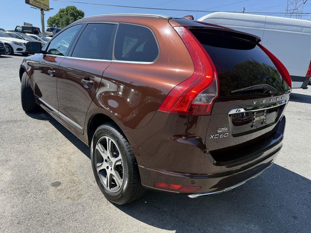 Volvo XC60 AWD 4dr T6 Premier Plus 2015
