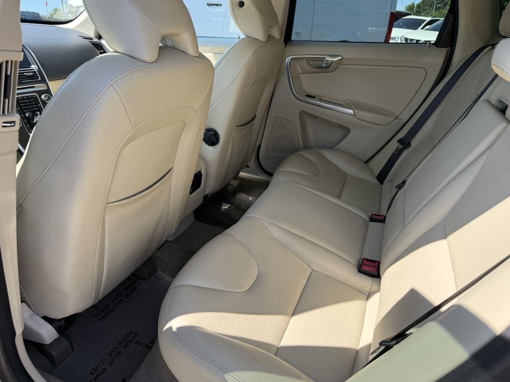 Volvo XC60 AWD 4dr T6 Premier Plus 2015