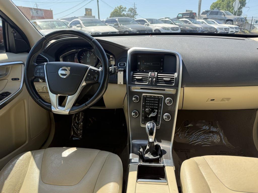 Volvo XC60 AWD 4dr T6 Premier Plus 2015