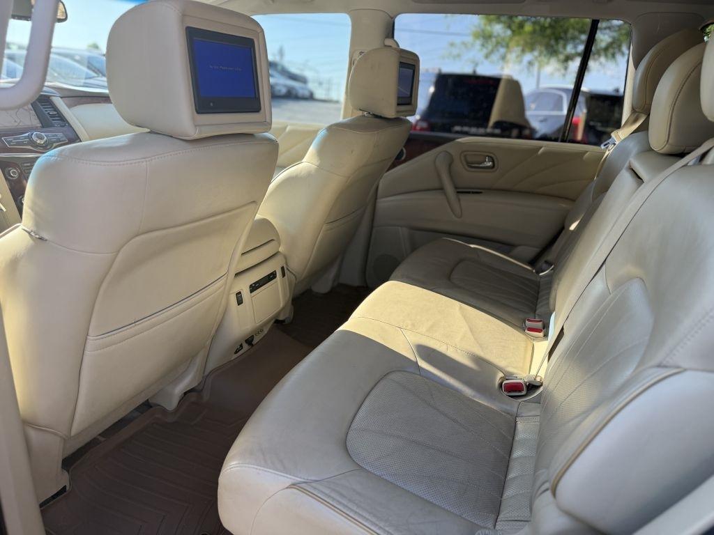 Infiniti QX80 4WD 4dr 2015
