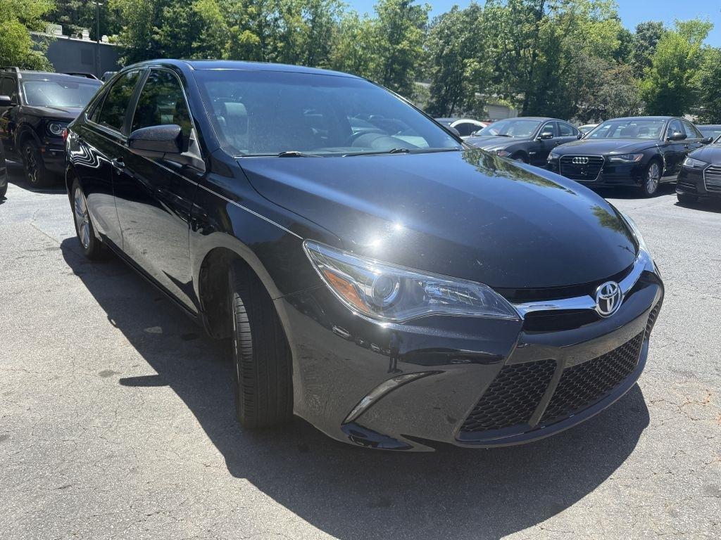 Toyota Camry 4dr Sdn I4 Auto XLE (Natl) 2015