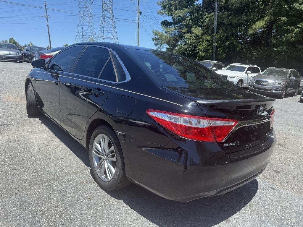 Toyota Camry 4dr Sdn I4 Auto XLE (Natl) 2015