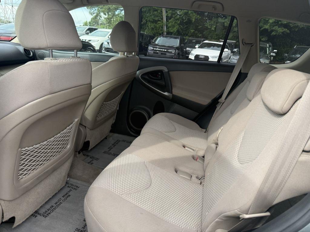 Toyota RAV4 2WD 4dr 4-cyl Limited (Natl) 2007