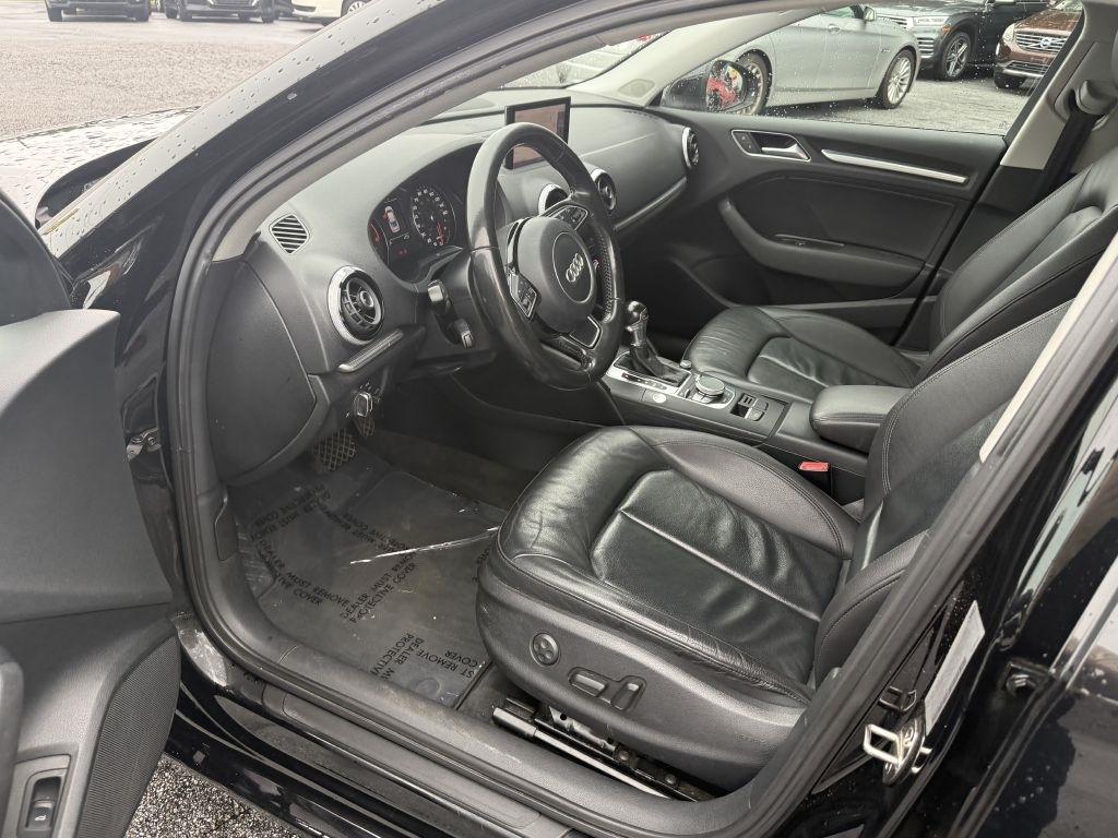 Audi A3 4dr Sdn FWD 1.8T Premium Plus 2015