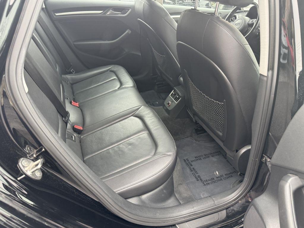 Audi A3 4dr Sdn FWD 1.8T Premium Plus 2015