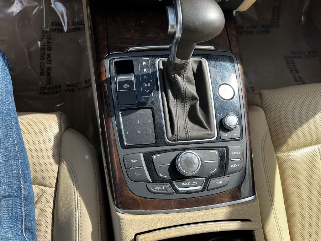Audi A6 4dr Sdn quattro 3.0T Premium 2012