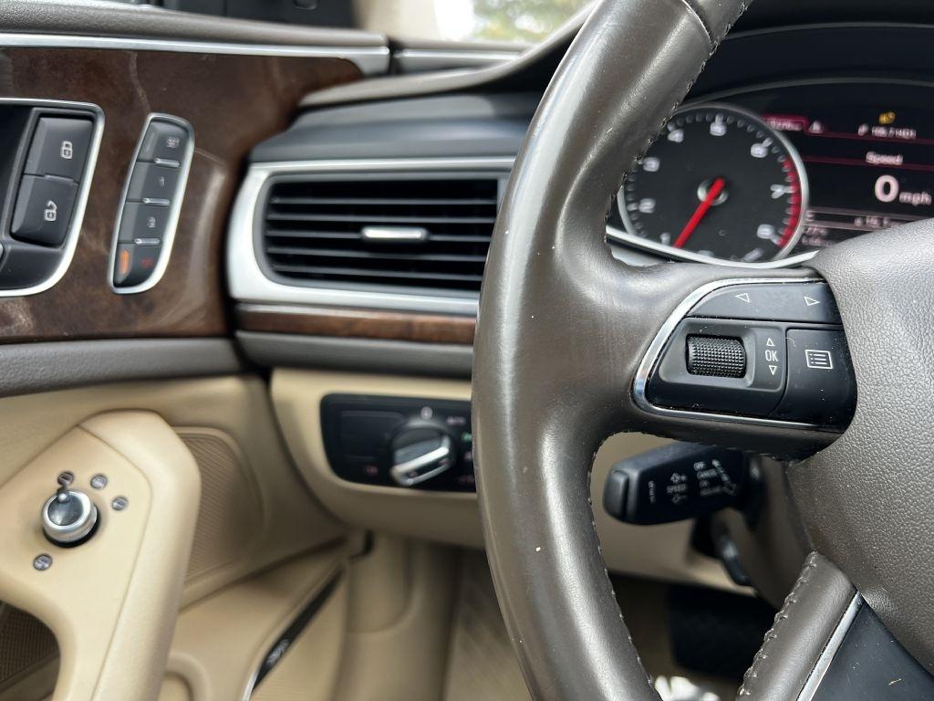 Audi A6 4dr Sdn quattro 3.0T Premium 2012