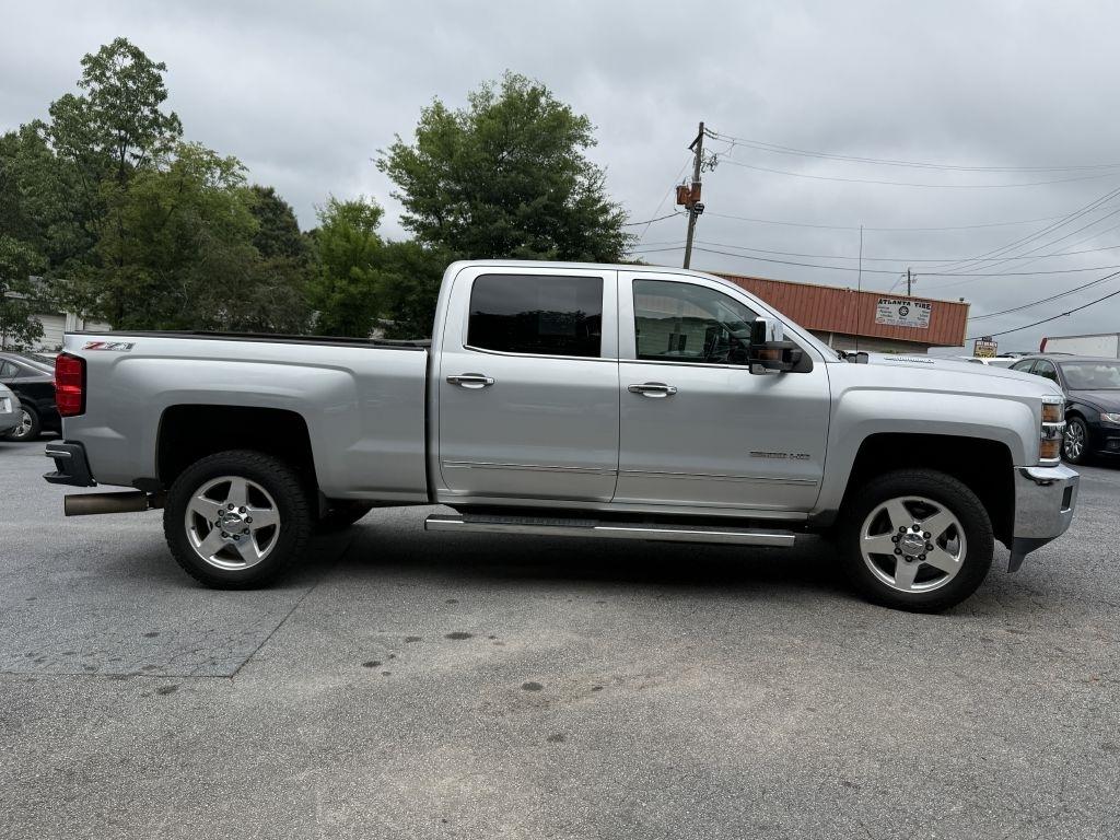 Chevrolet Silverado 2500HD Built After Aug 14 4WD Crew Cab 153.7" LTZ 2015