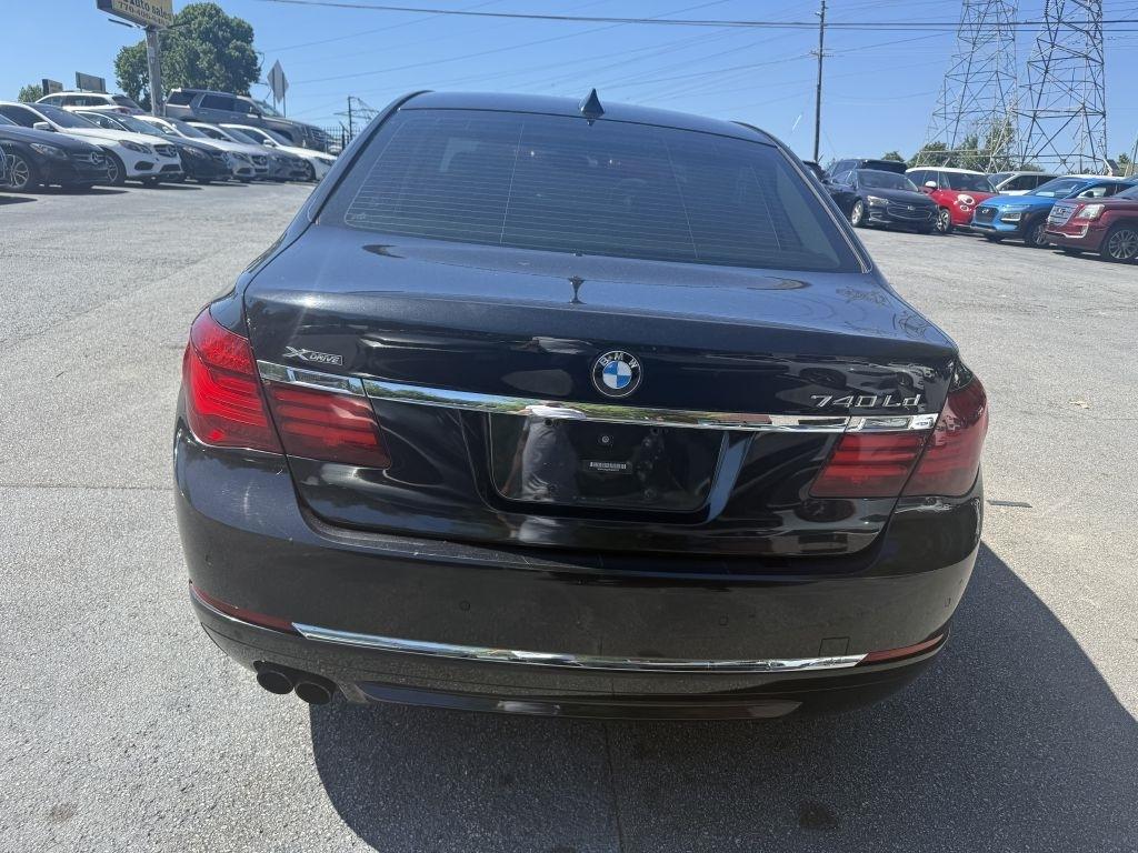 BMW 7 Series 4dr Sdn 740Ld xDrive AWD 2015