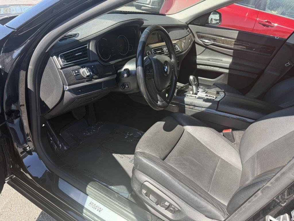 BMW 7 Series 4dr Sdn 740Ld xDrive AWD 2015