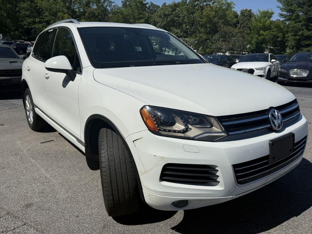 Volkswagen Touareg 4dr VR6 Sport w/Nav 2012