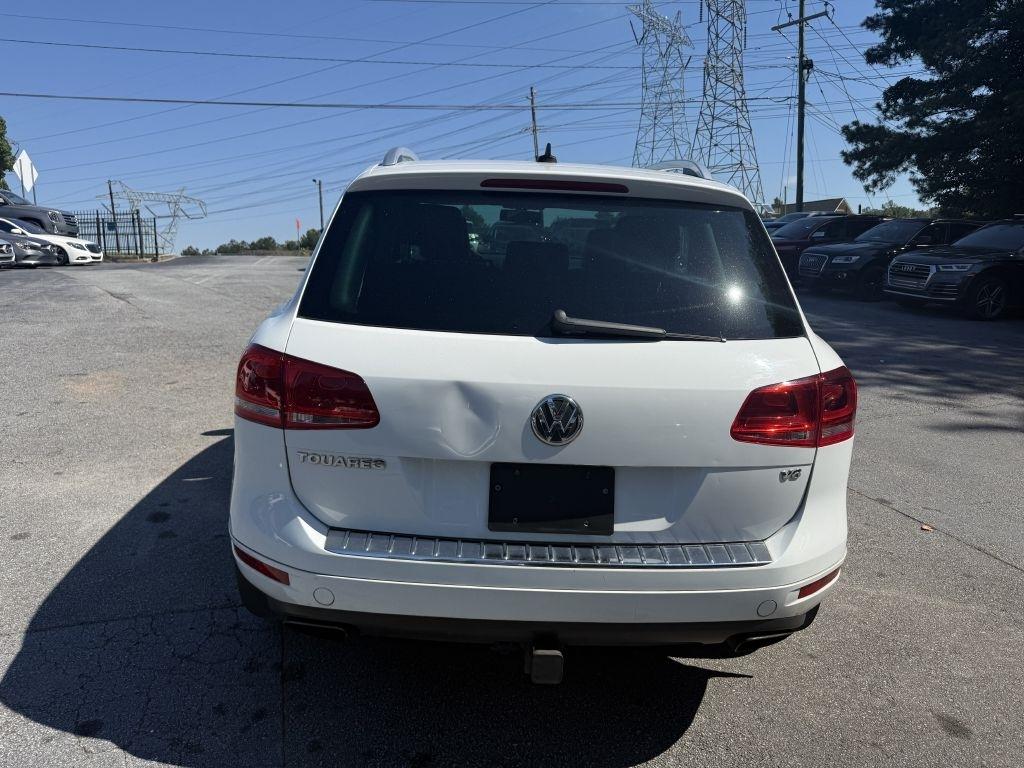 Volkswagen Touareg 4dr VR6 Sport w/Nav 2012