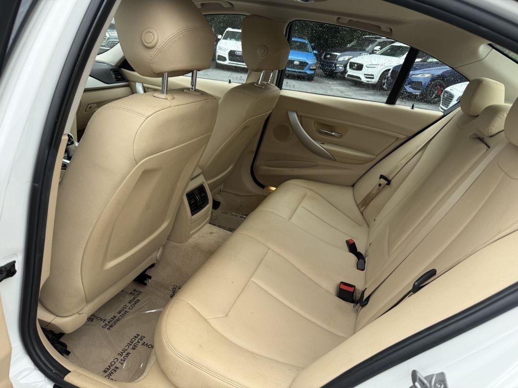 BMW 3 Series 4dr Sdn 320i RWD South Africa 2015