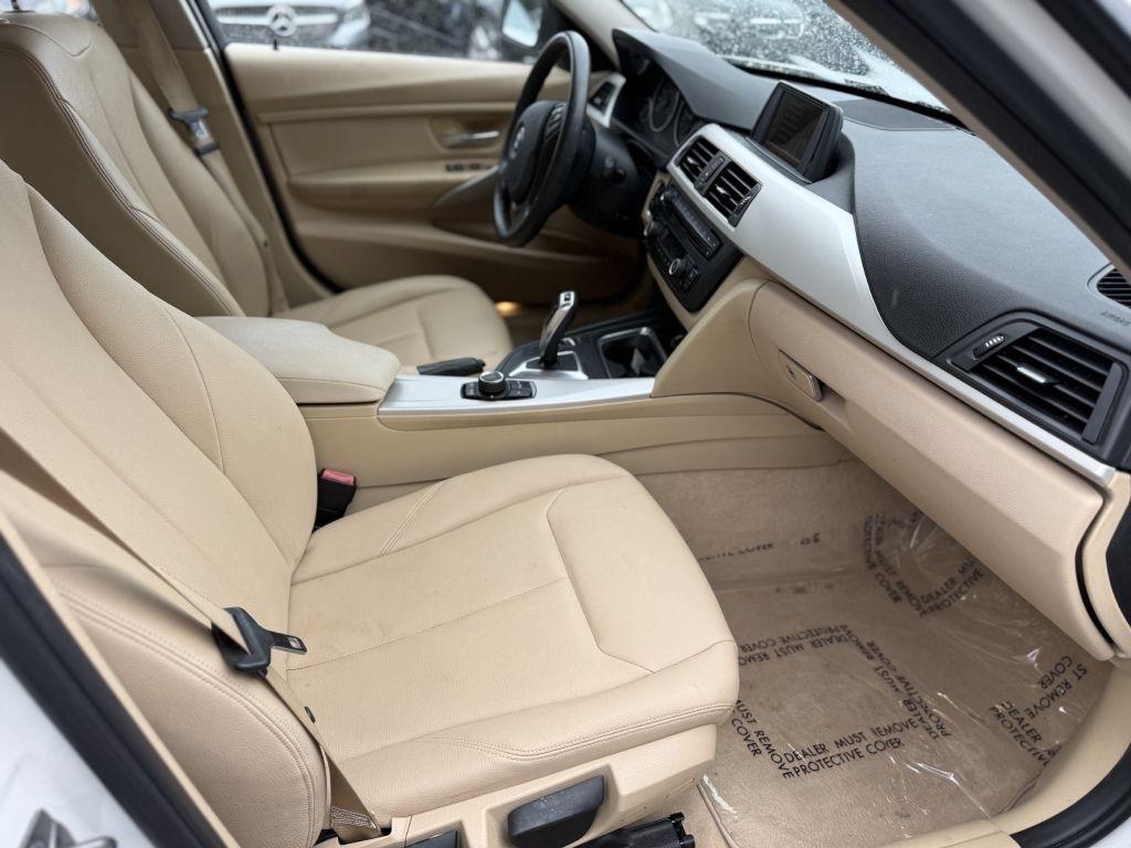 BMW 3 Series 4dr Sdn 320i RWD South Africa 2015