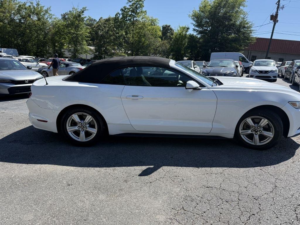 Ford Mustang 2dr Conv V6 2016