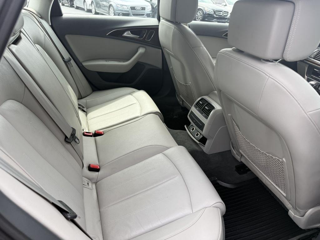 Audi A6 4dr Sdn quattro 2.0T Premium 2016