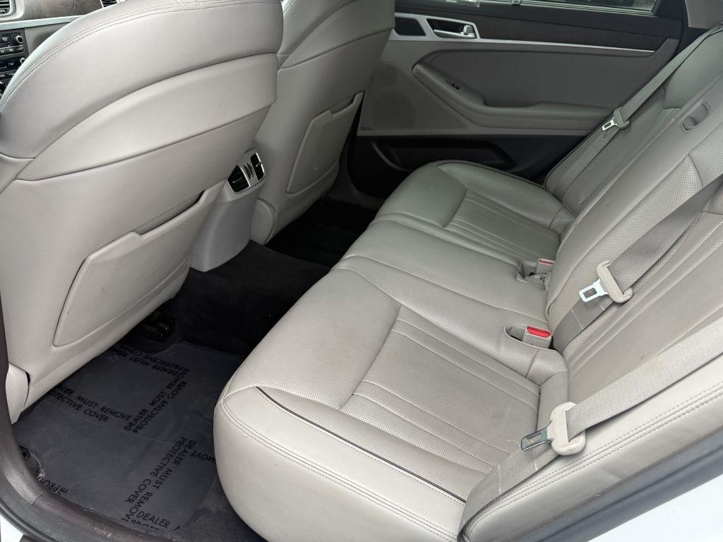 Genesis G80 3.8L RWD 2017