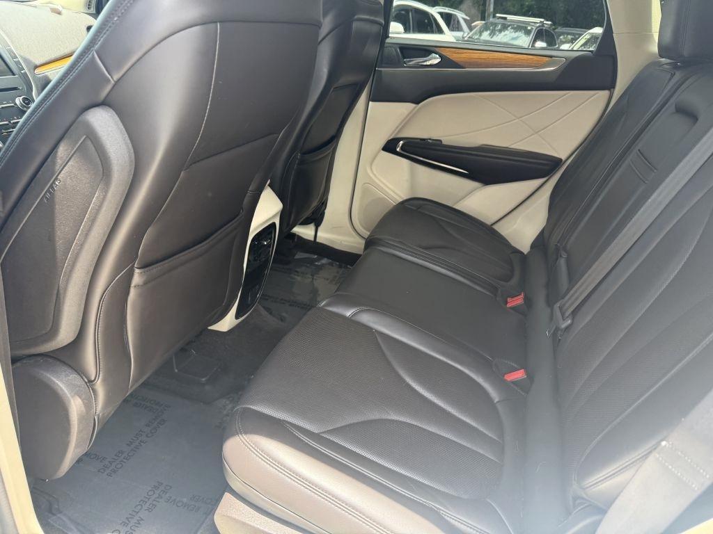 Lincoln MKC FWD 4dr 2015