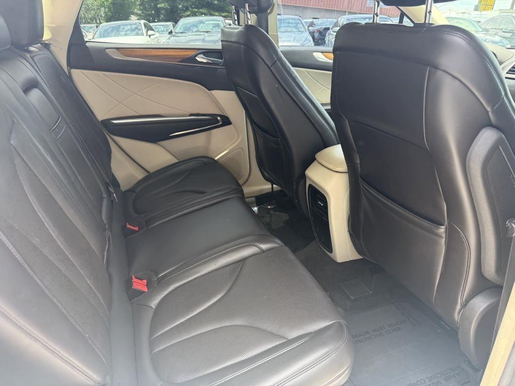 Lincoln MKC FWD 4dr 2015
