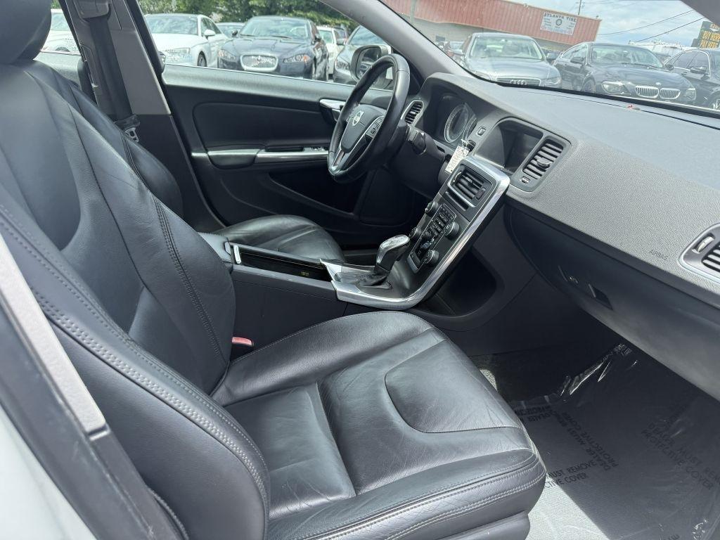 Volvo S60 4dr Sdn T5 AWD 2013
