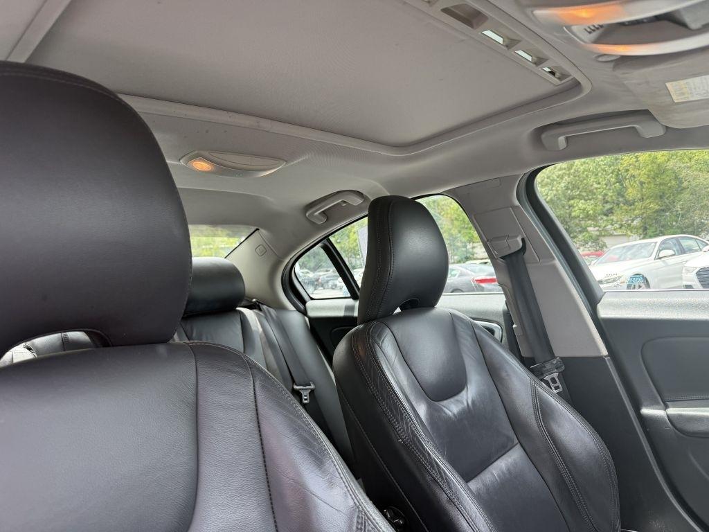 Volvo S60 4dr Sdn T5 AWD 2013