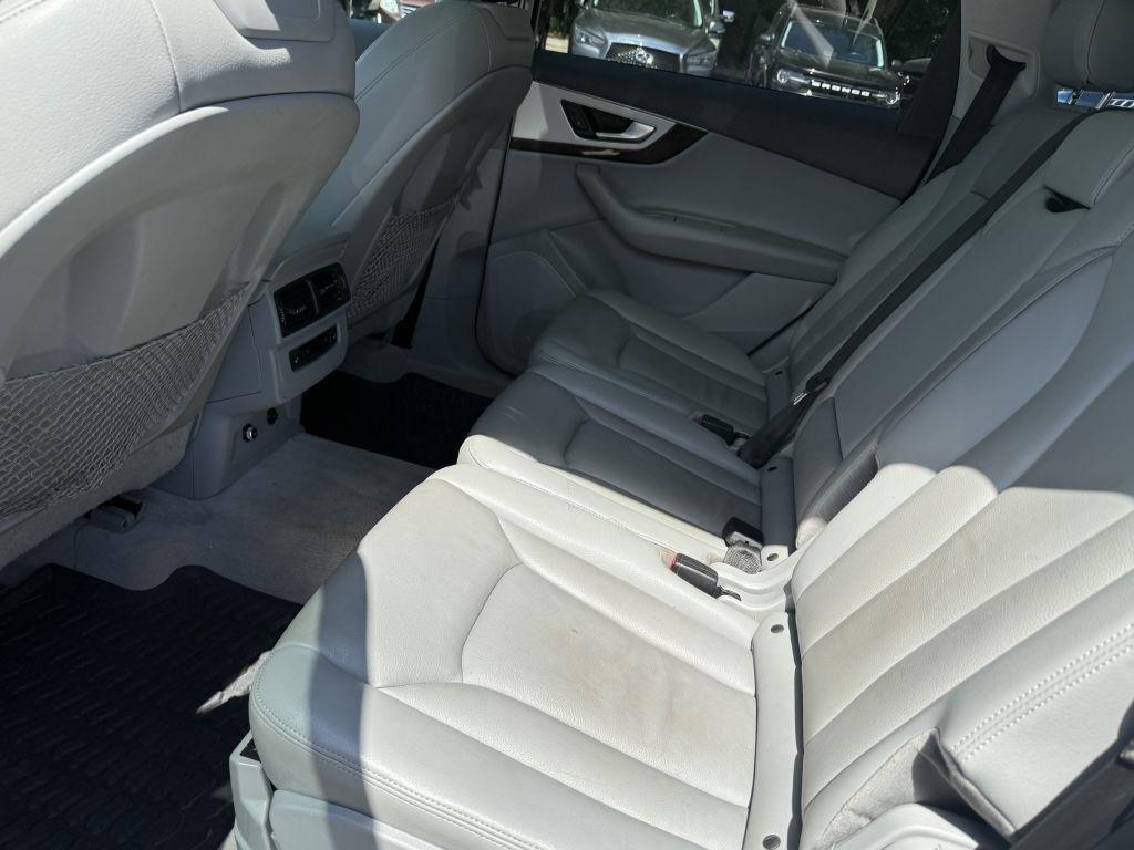 Audi Q7 SE Premium 45 TFSI quattro 2019