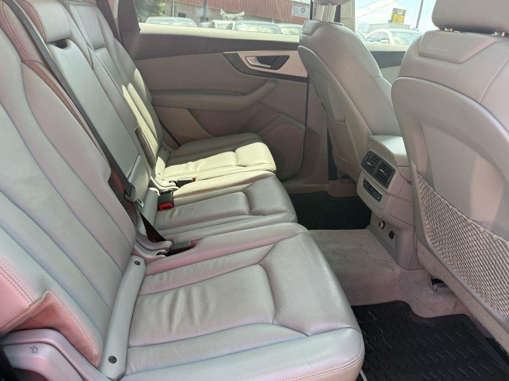 Audi Q7 SE Premium 45 TFSI quattro 2019