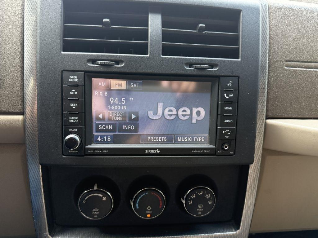 Jeep Liberty RWD 4dr Rocky Mountain 2009