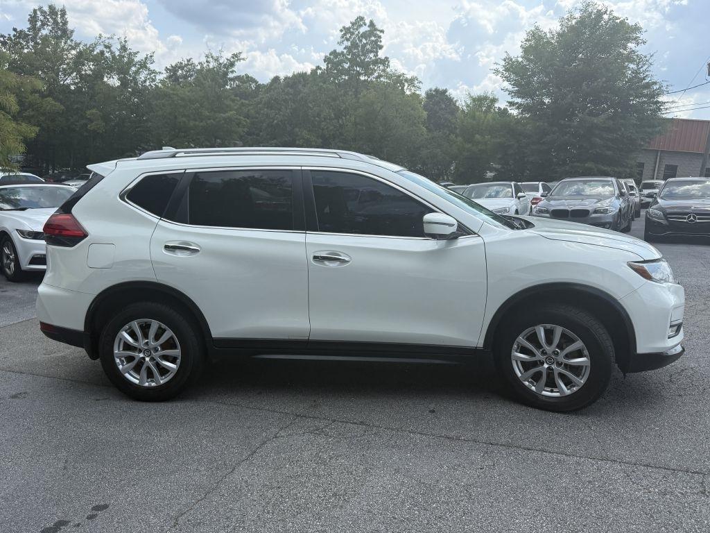 Nissan Rogue FWD SV 2017