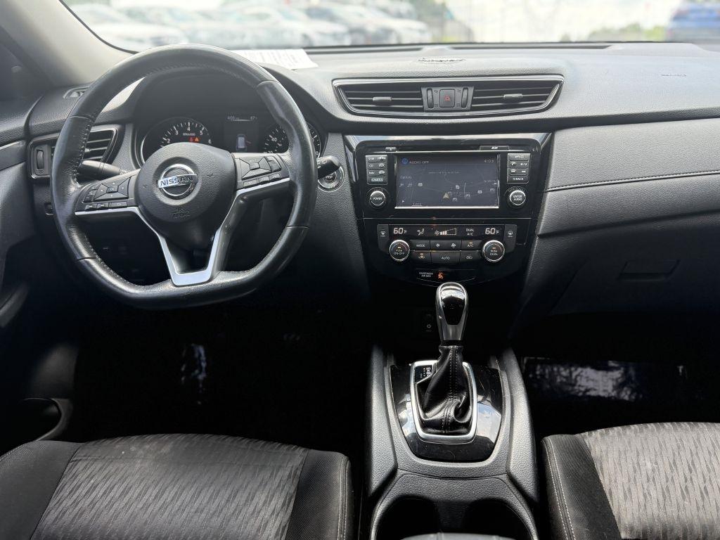 Nissan Rogue FWD SV 2017
