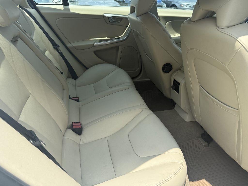 Volvo S60 4dr Sdn T5 Drive-E Premier FWD 2015