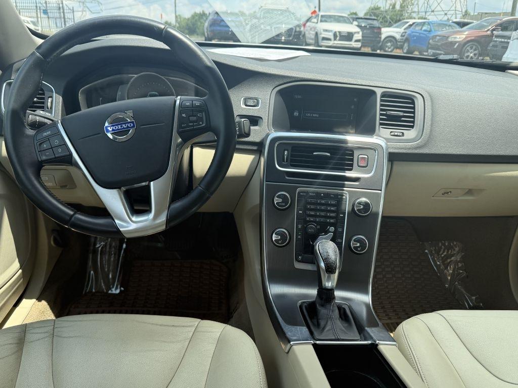 Volvo S60 4dr Sdn T5 Drive-E Premier FWD 2015