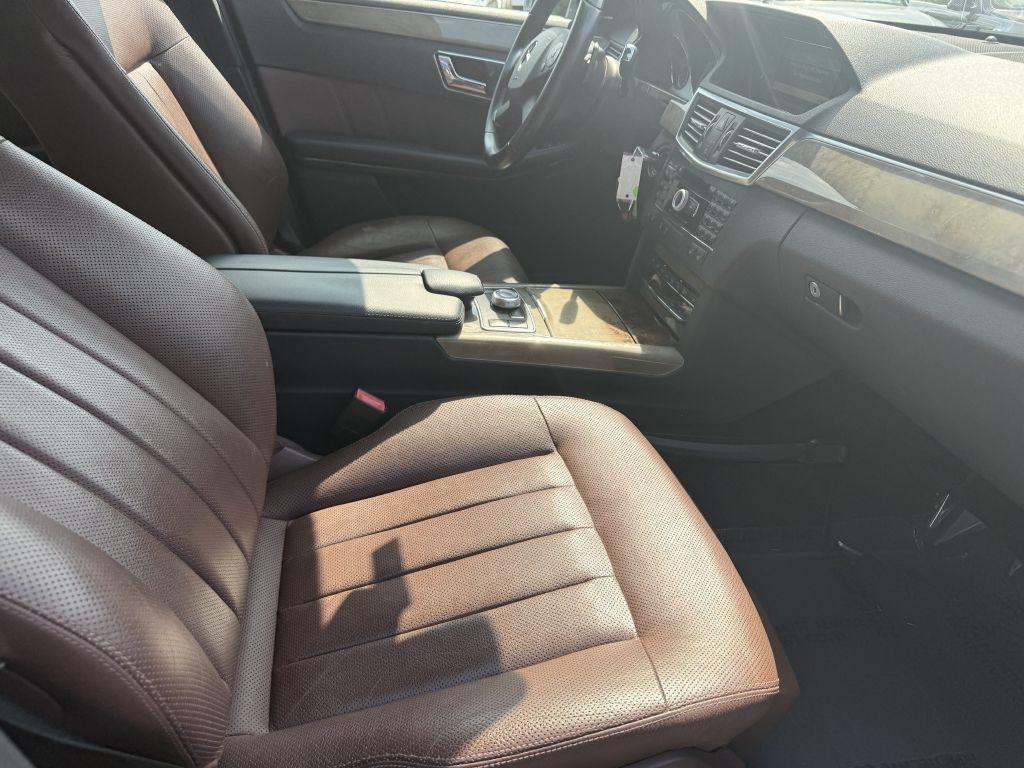 Mercedes-Benz E-Class 4dr Sdn E 550 Sport RWD 2010