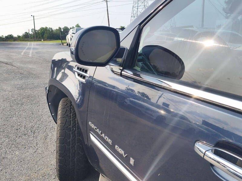 Cadillac Escalade ESV AWD 4dr 2007