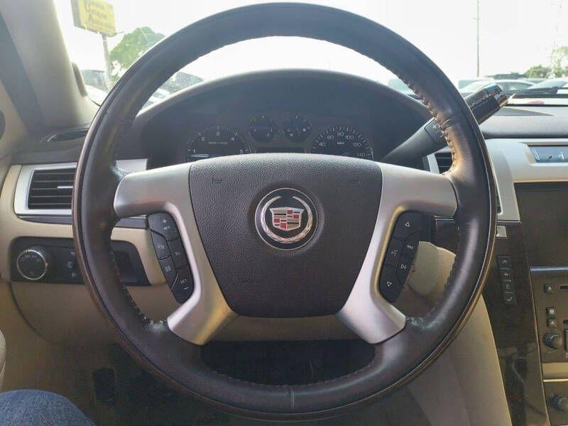 Cadillac Escalade ESV AWD 4dr 2007
