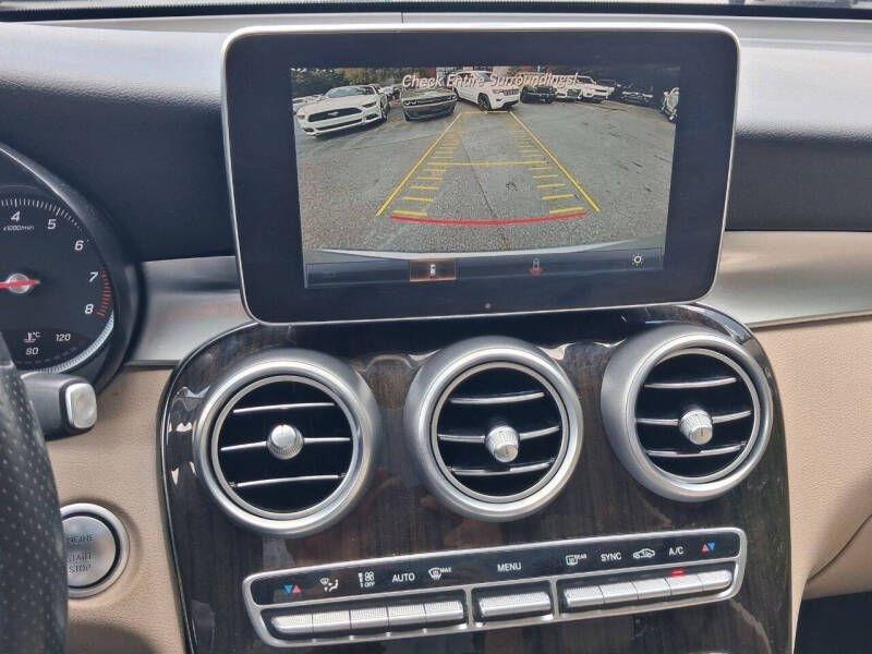 Mercedes-Benz GLC RWD 4dr GLC 300 2016