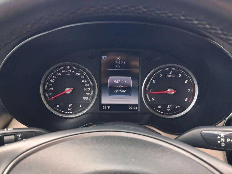 Mercedes-Benz GLC RWD 4dr GLC 300 2016