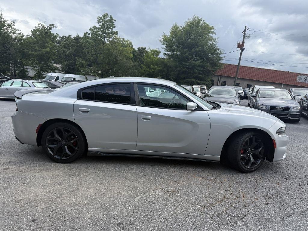 Dodge Charger SXT RWD 2019