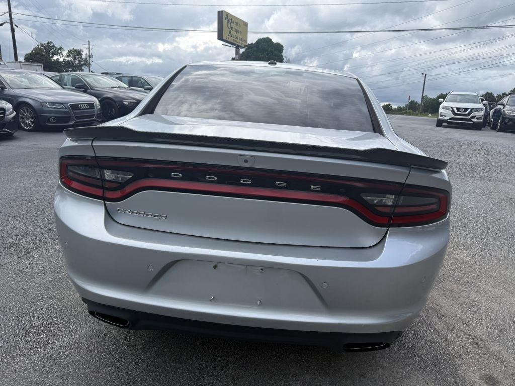 Dodge Charger SXT RWD 2019