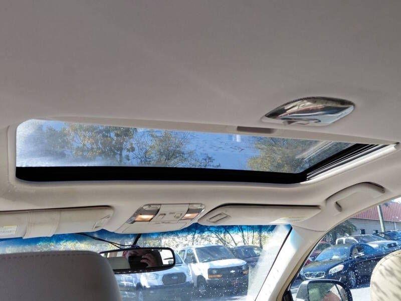 Subaru Outback 4dr Wgn H4 Auto 2.5i Limited 2012