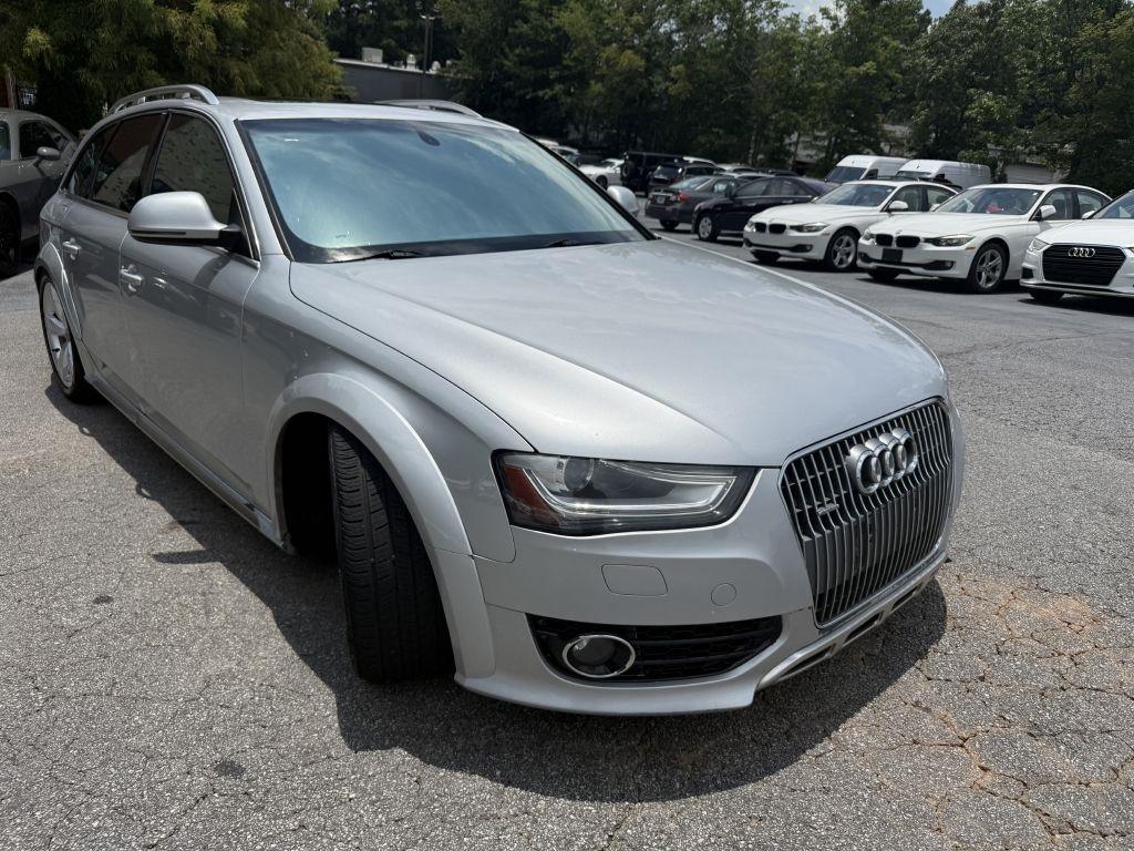 Audi allroad 4dr Wgn Premium Plus 2013