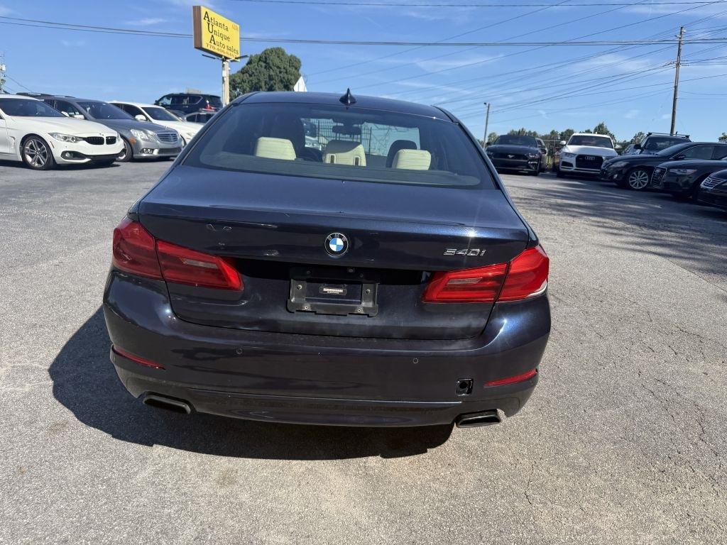 BMW 5 Series 540i Sedan 2018